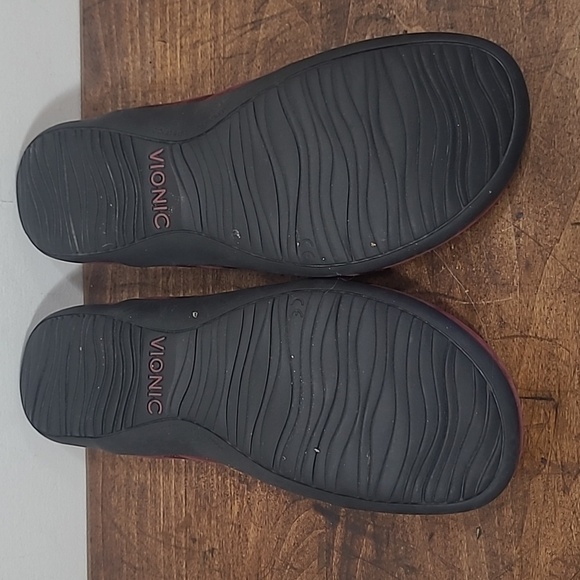 Vionic Sandals Women's sz 9 Claire Purple Suede Leather Slip On Mule Slides - Picture 9 of 11